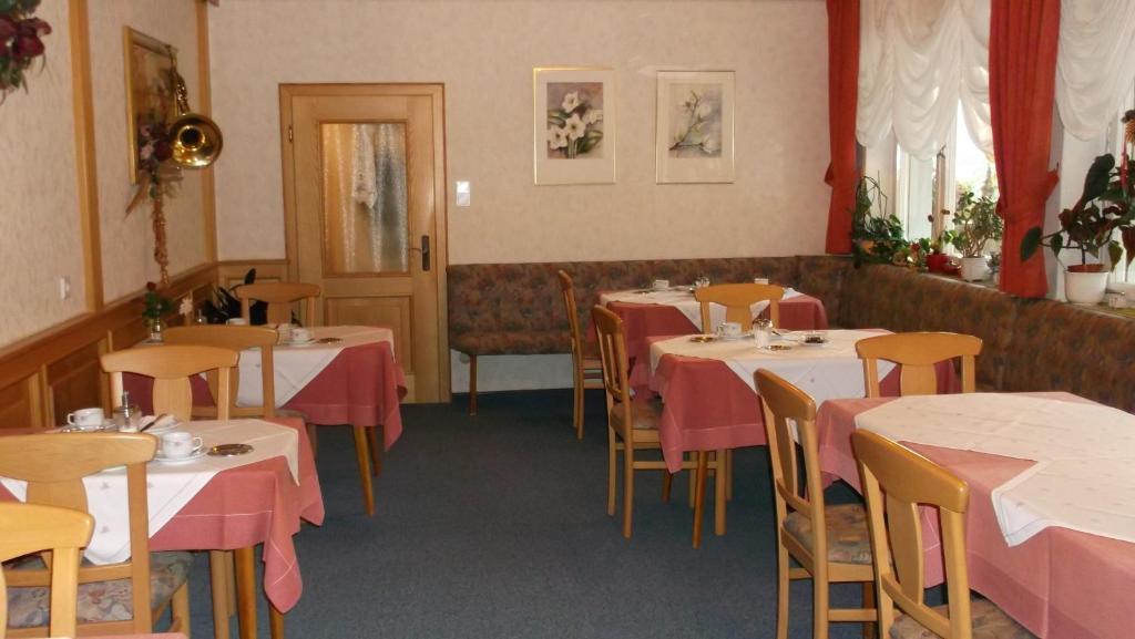 Hotel Garni Schilli Вольфах Екстер'єр фото